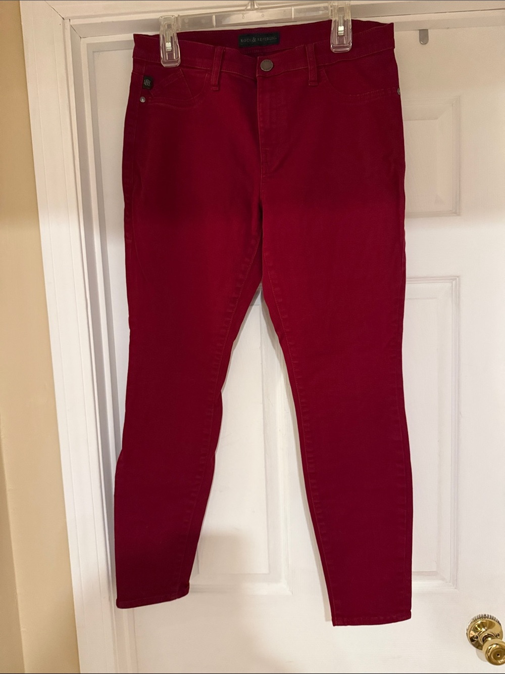 Rock & Republic Crimson Skinny Jeans